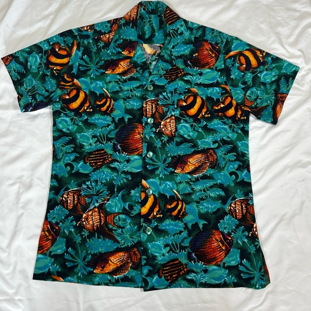 Vintage Hawaiian Barkcloth Wide Collar Buttondown
